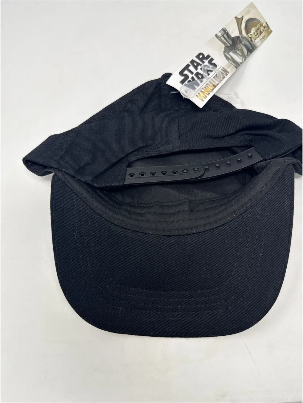 The Mandalorian Star Wars Black Hat NWT